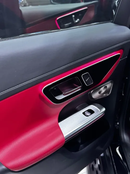 Mercedes GLC 300d 2025 
