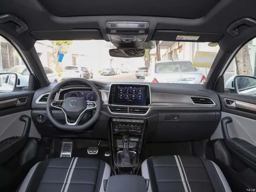 Volkswagen T-Roc 2025 R-Line 