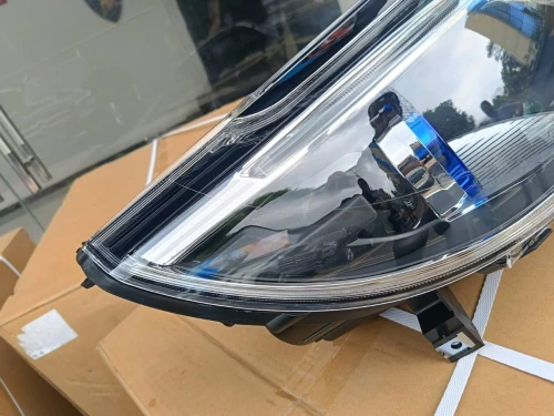 Phare Livan X3 Pro ( Noir )