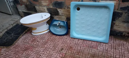 A vendre équipements sanitaires d'occasion 