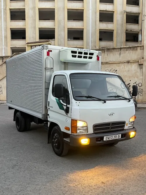 Hyundai HD65 2005
