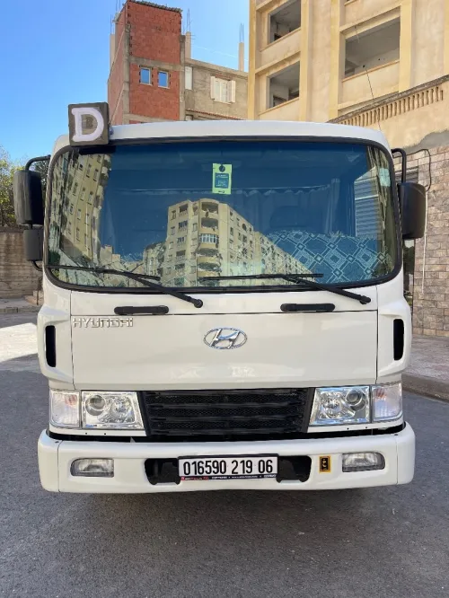 Hyundai HD120 2019