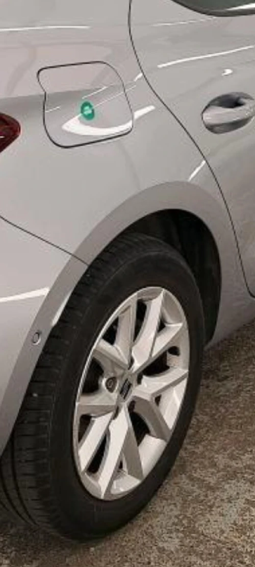 Jantes seat leon avec pneus 