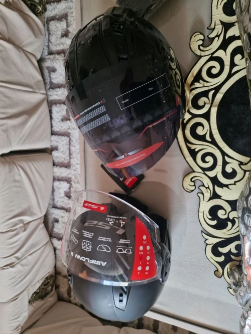 Casque moto Airflow 2 .arai