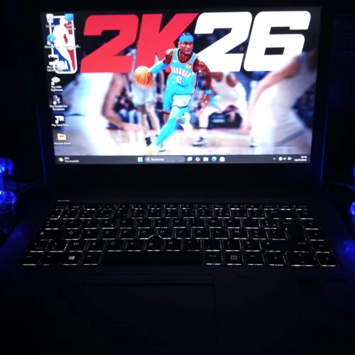 Pc portable HP ProBook 640 G4 I5-8eme clavier lumineux