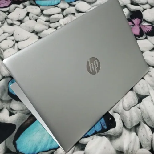 Pc portable HP ProBook 640 G4 I5-8eme clavier lumineux