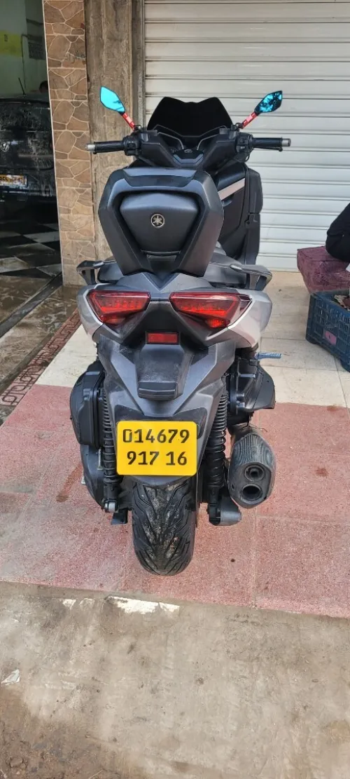 Yamaha X MAX 