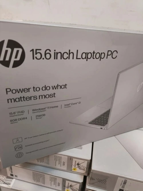 LAPTOP HP 15  i3 N305 8GO 256SSD 15.6