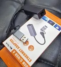 - Adaptateur USB 3.0 vers Port RJ45 / TYPE C 