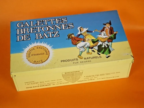 boite metalique encienne