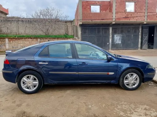 Renault Laguna 2 2001 Initiale