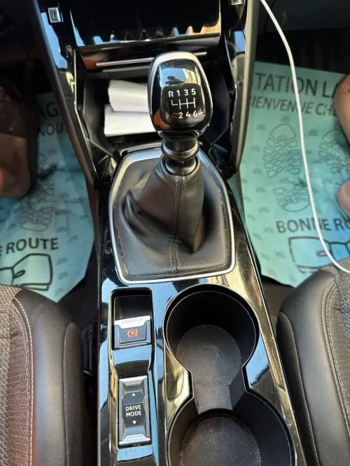 Peugeot 208 2024 