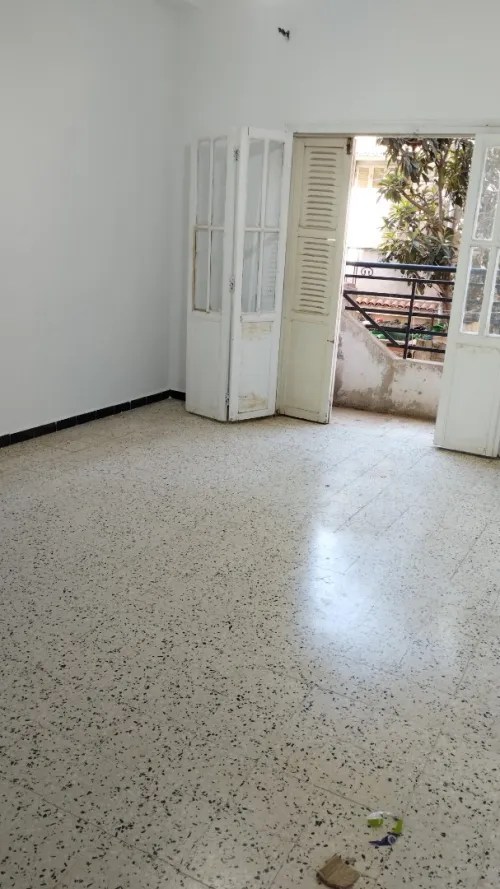 Location Appartement Niveau de villa F3 Alger Draria