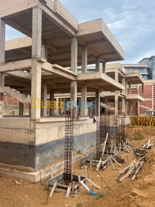 Entreprise de construction et de réalisation batiment maison villa 