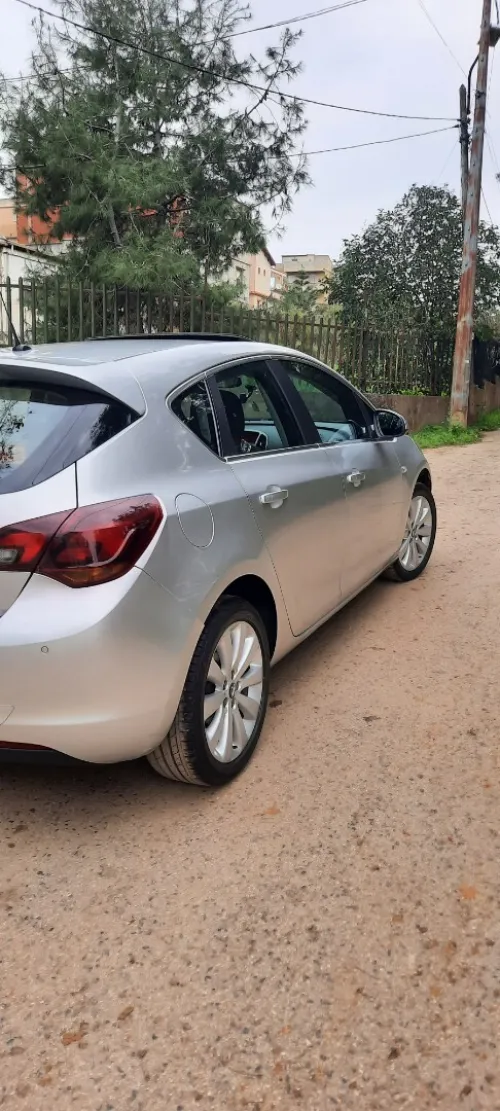 Opel Astra 2012 Astra