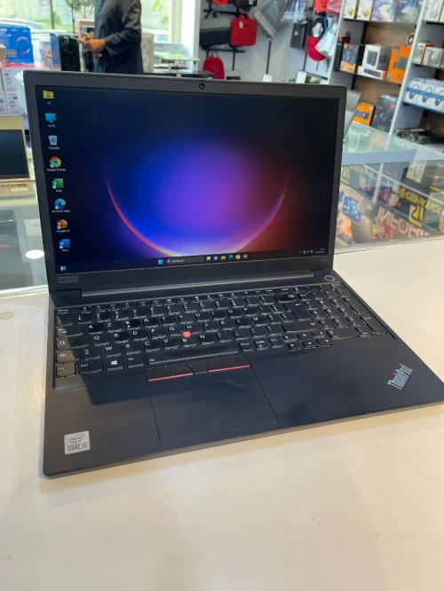 Lenovo Thinkpad E15 i5 10th 8GB DDR4 256SSD win11