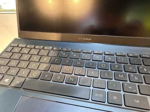 Asus ZenBook 13 UX325 i7 1165G7 /16GB DDR4 /1To SSD 