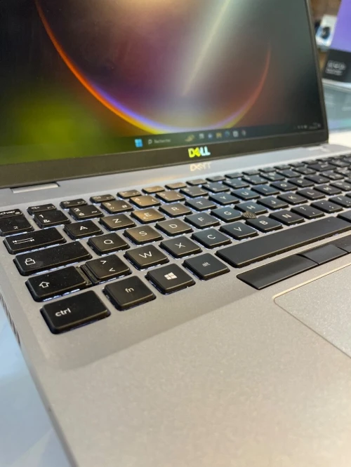 DELL latitude 5510 i5 10th 16GB DDR4 512SSD Lumineux