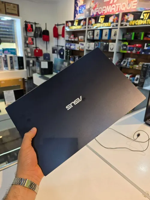 Asus EXPERTBOOK B1502 i3 12th 8GB 256SSD 15FHD