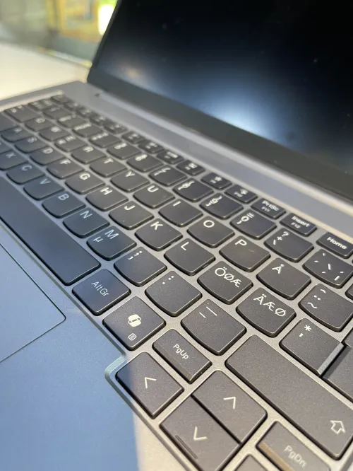 Lenovo ThinkBook 14 G7 ultra5 125U 16GB DDR5 256SSD