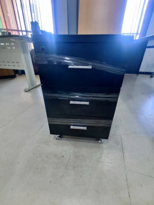Bureau Pieds Métallique 2.40m+retour+bayous+2chaise+tabla Basse 