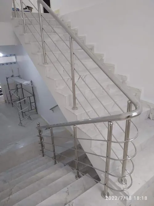 rampe d'escalier en inox