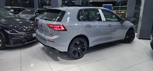 Volkswagen Golf 8 2025 R-Line