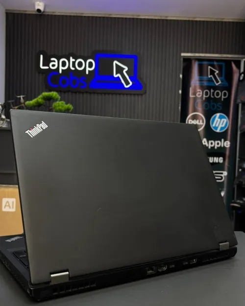 LENOVO THINKPAD P52 WORKSTATION INTEL XEON E-2176M 2.70GHz UP TO 4.40GHz 16GB DDR4 512GB SSD NVME INTEL UHD GRAPHICS NVIDIA QUADRO P2000 4GB VRAM ECRAN 15 INCH FULL HD