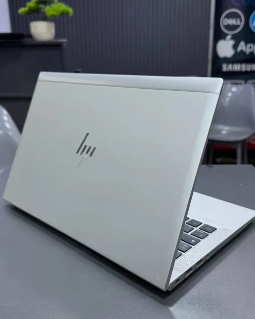 HP ELITEBOOK 830 G8 INTEL I7-1185G7 32g ram 512ssd nvme 13.3" FHD