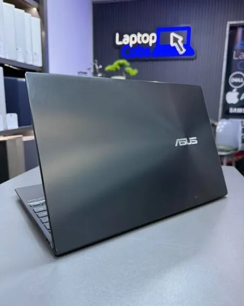 ASUS ZENBOOK 14 AMD RZN 5 5600H up to 4.20Ghz 16g ram 512ssd nvme 14" FHD