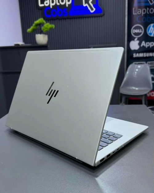 HP ELITEBOOK 845 G11 RYZEN 7 7335U 2.70 Ghz 16Gb DDR5 512Gb Nvme AMD RADEON TM GRAPHICS 14 FHD WUXGA