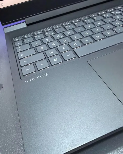 HP VICTUS 16 i7-14700HX 14eme RAM 16GB DDR5 1TB SSD UHD GRAPHICS NVIDIA RTX 4070 8Gb 16P FHD 144HZ