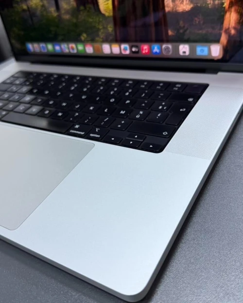 MACBOOK PRO M1 PRO 2021 16 INCH M1 PRO  16GB  512GB SSD ECRAN 16 INCH