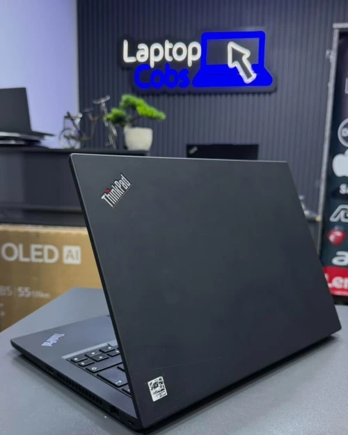 LENOVO THINKPAD T14 GEN 1 INTEL I5-10310U 1.7 up to 4.4ghz RAM 16GB DDR4 256GB SSD nvme INTEL UHD GRAPHICS ECRAN 14P FHD