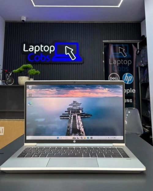 HP PROBOOK 445 G10 RYZEN 5 PRO 7530U 2.00GHz UP TO 4.50GHz  16GB DDR4 256 SSD NVME AMD RADEON GRAPHICS 500MB VRAM ECRAN 14 INCH FHD