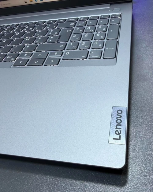 LENOVO THINKBOOK 16 G6 i5-1335U 1.30GHz 8gb DDR5 256gb SSD INTEL R GRAPHICS ECRAN 16 FHD   