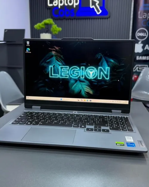 LENOVO LOQ 15 i5-12450HX  24GB DDR5 512Gb INTEL UHD GRAPHICS NVIDIA GEFORCE RTX 4060 8GB 15.6 FHD