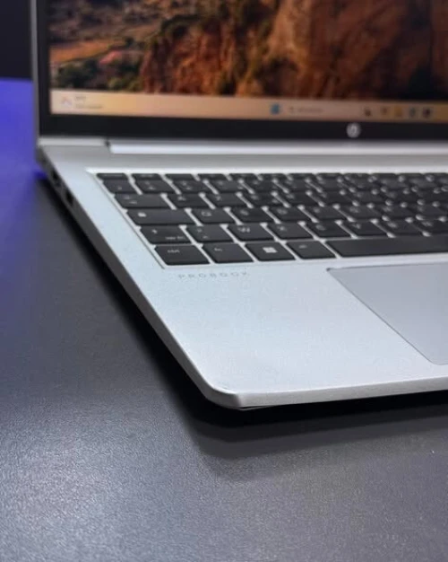 HP PROBOOK 450 G9 INTEL i5-1235U up to 4.3Ghz 16g 256ssd nvme 15,6"FHD