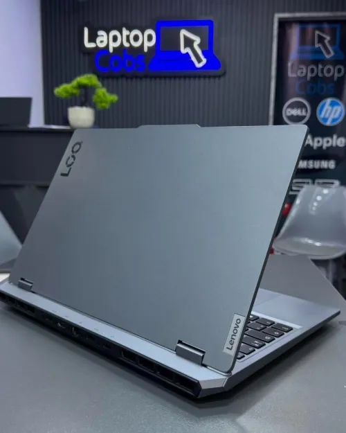 LENOVO LOQ 15 i5-12450HX  24GB DDR5 512Gb INTEL UHD GRAPHICS NVIDIA GEFORCE RTX 4060 8GB 15.6 FHD