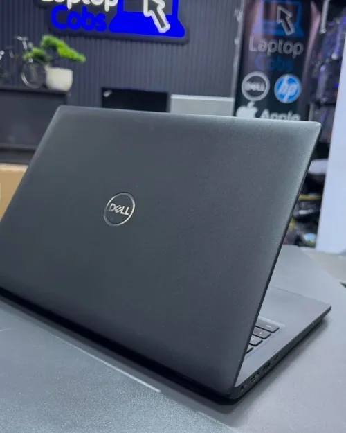 DELL LATITUDE 3420  INTEL I5-1135G7 2.40GHZ up to 4.2ghz RAM 8GB DDR4 DISK 512GB SSD nvme INTEL IRIS XE GRAPHICS ECRAN 14P FHD