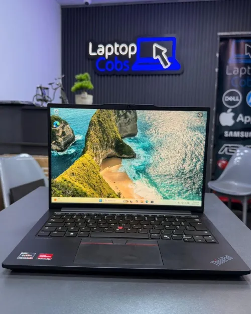 LENOVO THINKPAD E14 AMD RYZEN 5 7535U 2.9GHZ up to 4.55GHZ 16GB DDR5  512GB SSD NVME AMD RADEON GRAPHICS ECRAN 14 INCH FHD