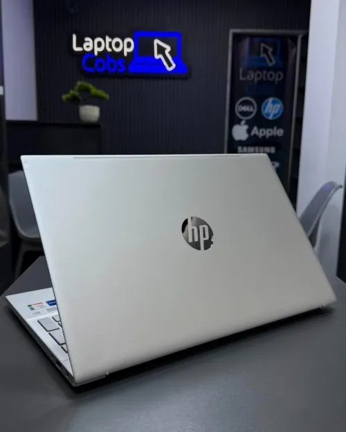 HP PAVILION LAPTOP 15 i7 1255U 12EME 16GB 512GB SSD INTEL IRIS XE GRAPHICS ECRAN 15.6 POUCE