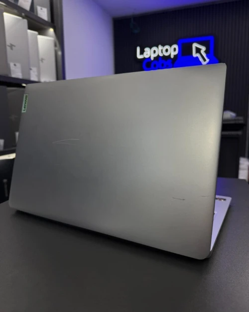 LENOVO IDEAPAD 15.7p RYZEN 5 7520U 2.80 Ghz 16Gb DDR5 512Gb Nvme AMD RADEON GRAPHICS 15.7 FHD