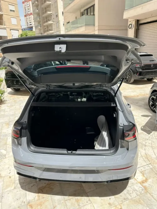 Volkswagen Golf 8 2026 R- Line 