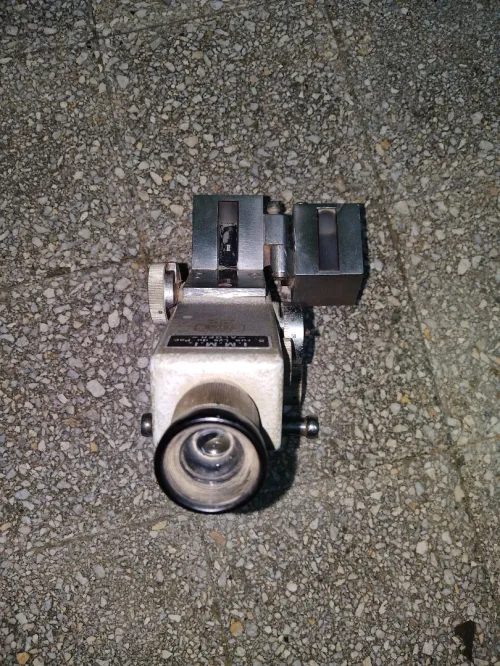 جهاز مقياس انكسار مخبري قديم (Abbe Refractometer)