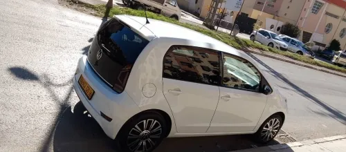 Volkswagen Up 2021 Up