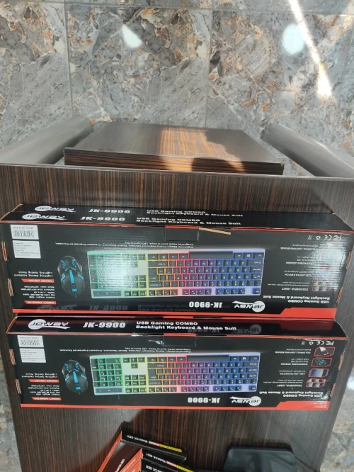 Clavier et souri USB gaming combo RGB backlight jeway 