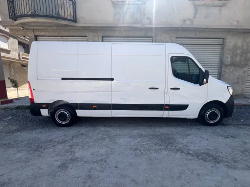 Renault Master 3 panneaux 2022