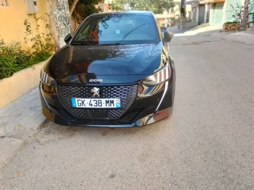 Peugeot 208 2023 GT