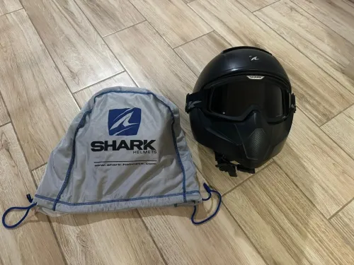Casque SHARK Noir taille M